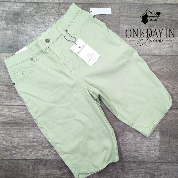 Gloria Vanderbilt Bermuda Denim Shorts Size 4 - Picture 1 of 7